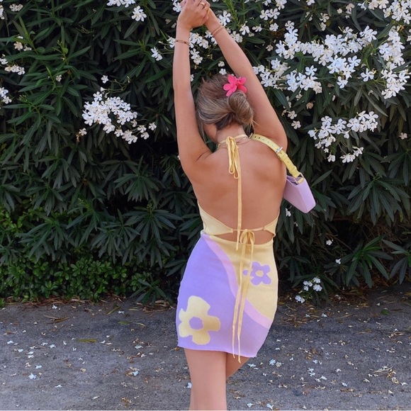 Showpo. Dresses & Skirts - SHOWPO DRESS